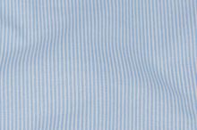 Bavlněné plátno bílé, drobný modrý proužek, š.140