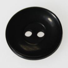 Gombík čierny K28-9, priemer 18 mm.