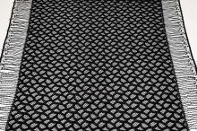Čipka 001 čierna, strieborný lurex, strapce, š.130