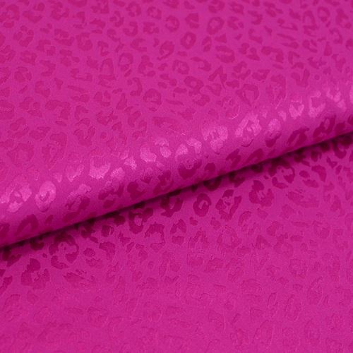 Satén N6525 magenta, žakárový zvířecí vzor, š.145