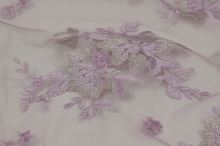 Vyšívaný tyl lila, kvetinový vzor, š.135