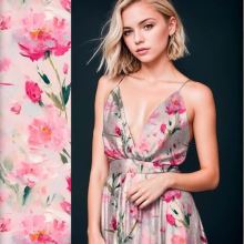 Šatovka B0147 světle růžová, malované květy, š.145