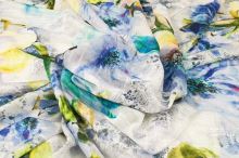 Úplet bílý, tyrkysové a modré květy, š.160