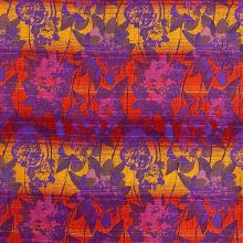 Žakárová šatovka fialová, barevné pruhy a květy, š.135
