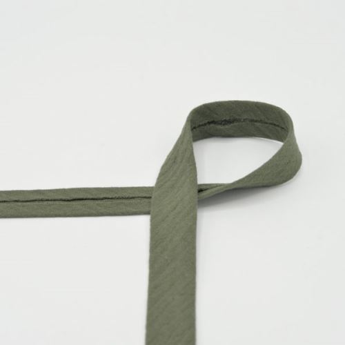 Šikmý prúžok mušelínový, zažehlený, khaki, 20mm