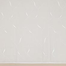 Voálová záclona bílá, bíle vyšívané větvičky, v.290cm