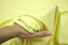 Úplet CONFIDENCE butter yellow, š.145 (2)