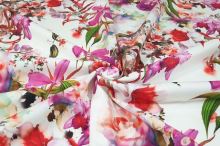 Bavlna biela, červené a ružové kvety, š.145