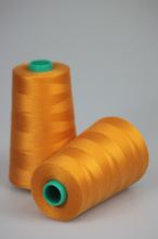 Nit KORALLI polyesterová 120, 5000Y, odstín 2140, oranžová