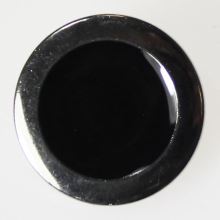 Knoflík stříbrnočerný K36-13, průměr 23 mm.